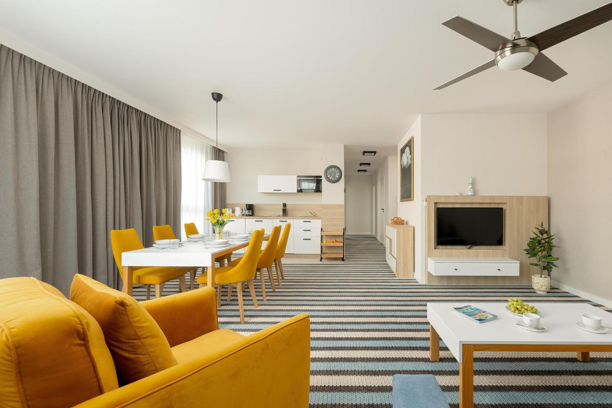 Sunny Apartments In Bel Mare Resort By Noclegi Renters 米兹多洛杰 外观 照片